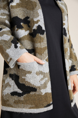 vera camo cardigan