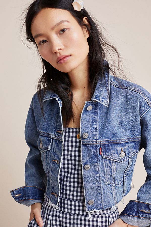 Slide View: 1: Levi's Cut-Off Cropped Trucker Denim Jacket