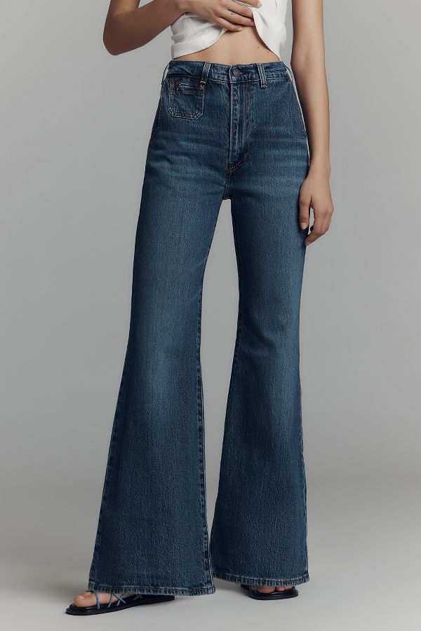 Slide View: 2: Levis Ribcage Bell Super High-Rise Straight-Leg Jeans