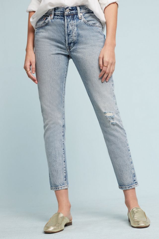 levis 501 mid thigh