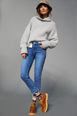 petite skinny jeans mid rise