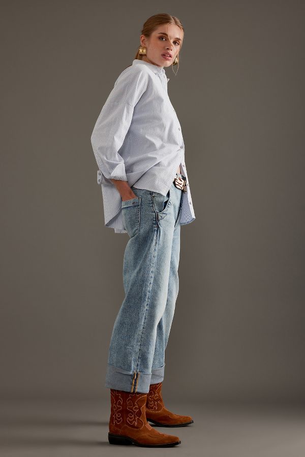 Slide View: 4: The Lonnie Cuffed Crop Jeans by Pilcro