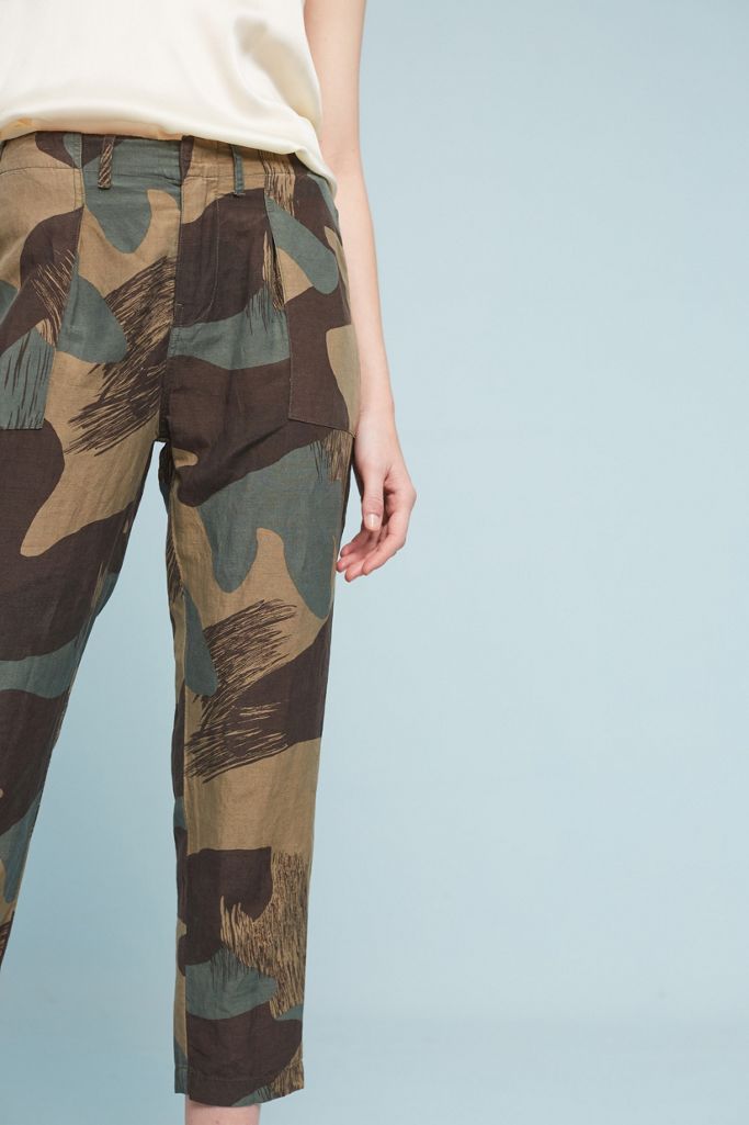 Levi's Camo Cropped Pants Anthropologie