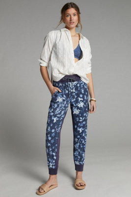 patterned joggers ladies