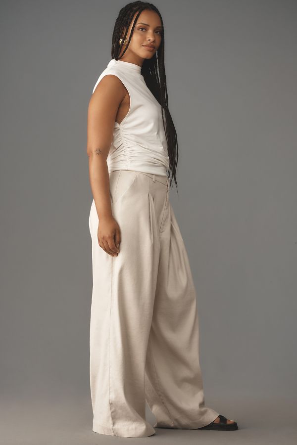 Slide View: 7: The Avery Pleated Wide-Leg Trousers by Maeve: Linen Edition