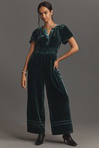 Slide View: 1: Der Somerset Jumpsuit: Samt Edition