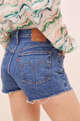 what stores sell levi shorts