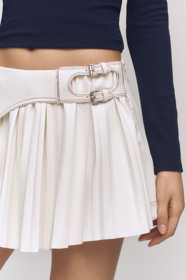 Slide View: 2: By Anthropologie Pleated Faux-Leather Skort