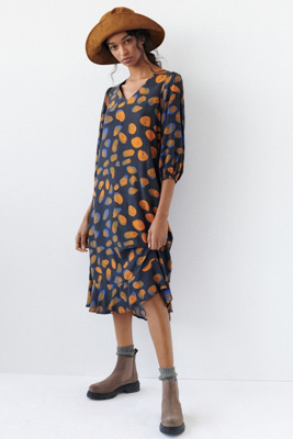 spotted midi dresses