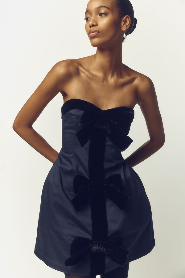 Slide View: 1: Maeve Strapless Bow Velvet Mini Dress