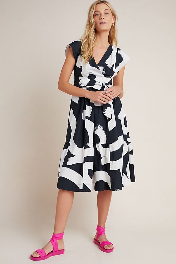 Slide View: 1: Mairead Midi Dress
