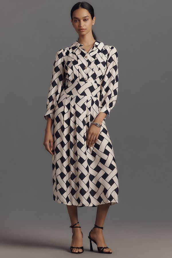 Slide View: 1: RIXO Analise V-Neck Crepe Maxi Shirt Dress