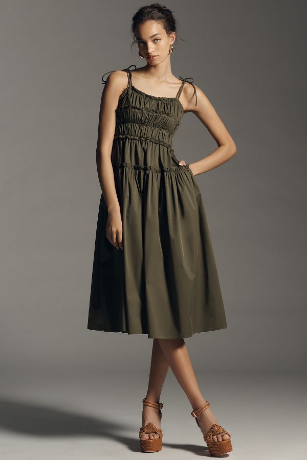 Slide View: 3: En Saison Marianne Sleeveless Ruched Midi Dress