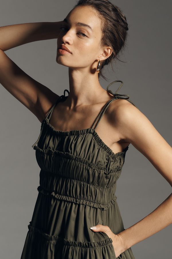 Slide View: 4: En Saison Marianne Sleeveless Ruched Midi Dress