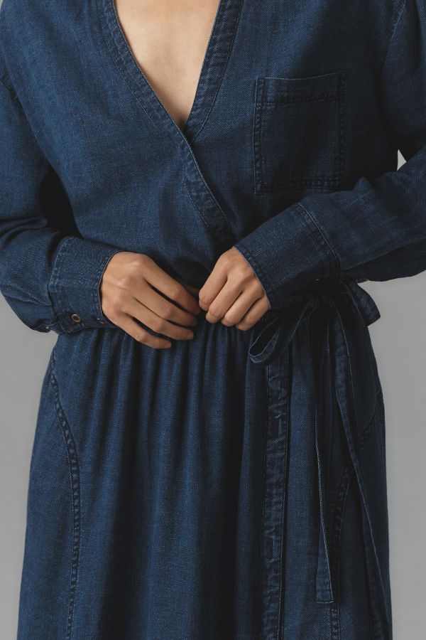 Slide View: 4: Pilcro V-Neck Linen Midi Wrap Dress