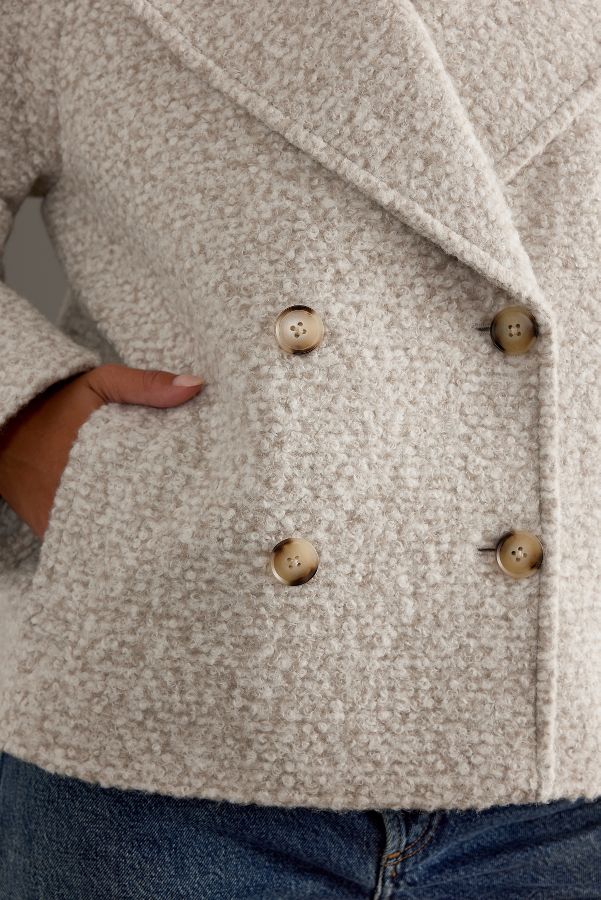 Slide View: 5: Manteau court en bouclé By Anthropologie