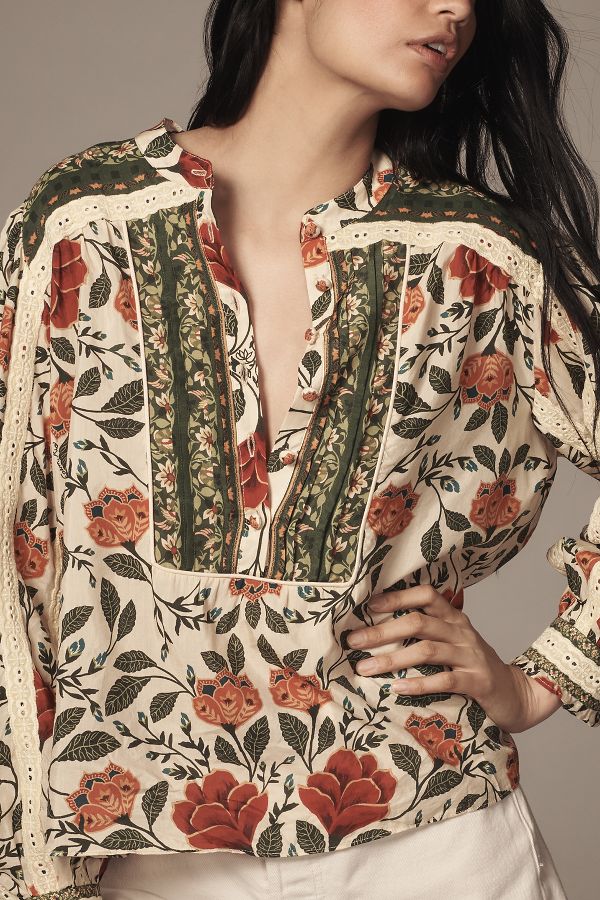 Slide View: 4: Farm Rio Garden Tapestry Sand Blouse