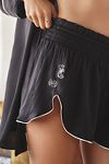 Thumbnail View 4: Shorts de Pyjama Volantés en Soie Par Anthropologie