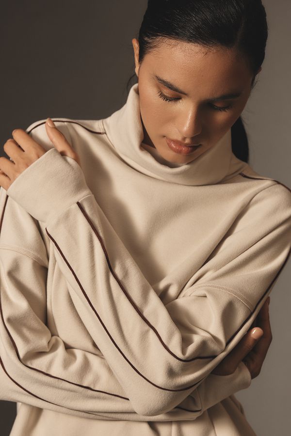 Slide View: 4: Varley Ariana Turtleneck Top