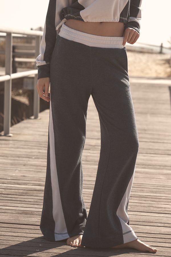 Vista diapositiva: 3: Sundry Wide-Leg Colourblock Joggers