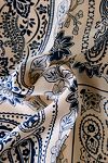 Thumbnail View 2: Foulard en satin à motif cachemire