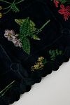 Visualizzazione miniature 2: Floral Embroidered Headscarf