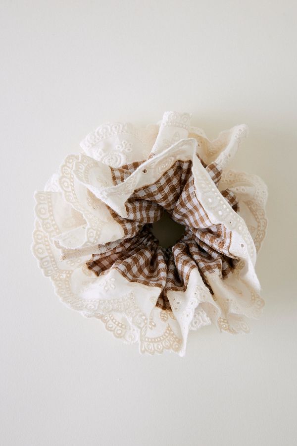 Slide View: 1: Broderie Gingham Hair Scrunchie