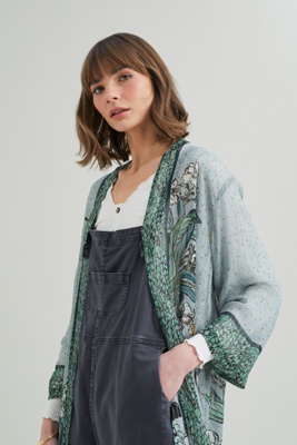 Bl^nk London kimono Size ALL / NWT