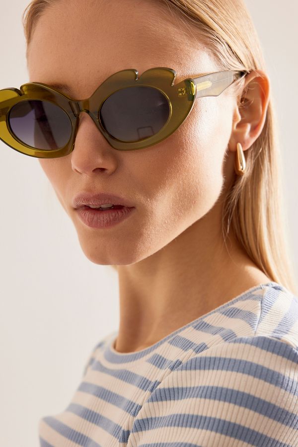 Vista de diapositivas: 1: Por Anthropologie Las Gafas de Sol Winnie Leafy Bubble Cat-Eye