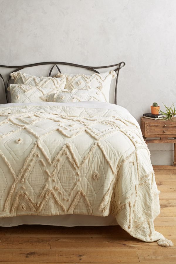 Aldalora Quilt Anthropologie