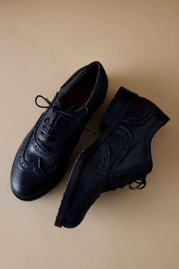 Slide View: 4: Esska Tess Leder Brogues