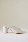 Visualizzazione miniature 1: Intentionally Blank Kamika Heels