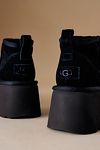 Visualizzazione miniature 2: Stivale UGG Classic Ultra Mini New Heights