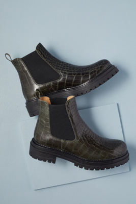green croc boots