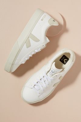 veja v10 leather trainers