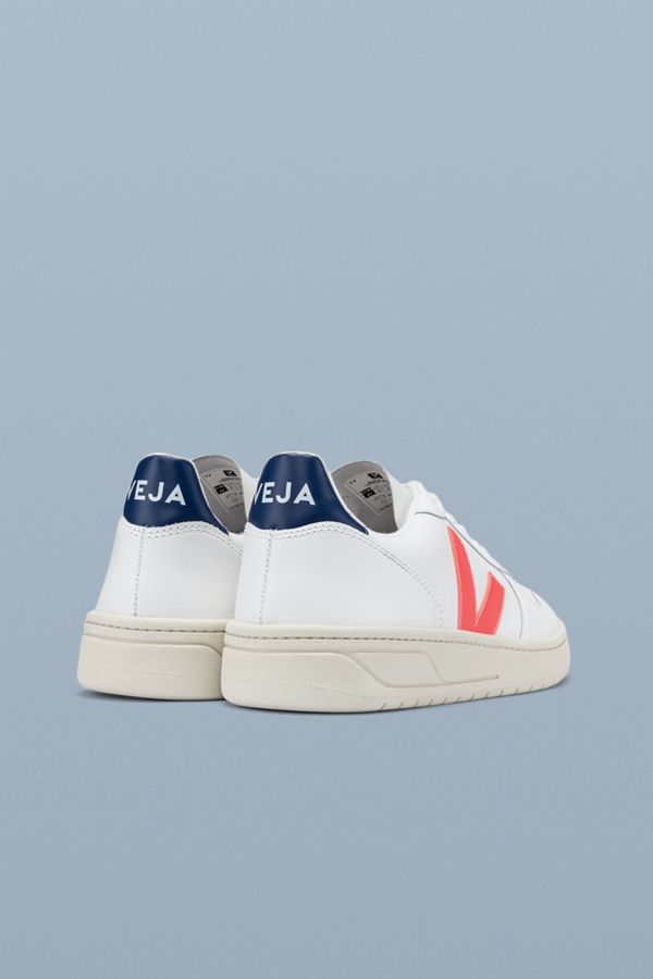 veja v10 rose fluo