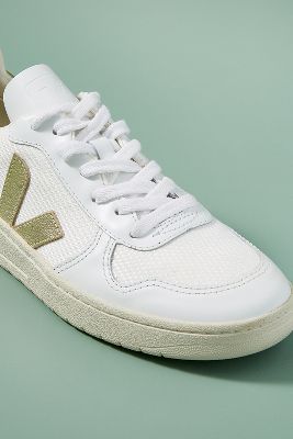 veja v10 green