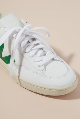 veja tennis shoes