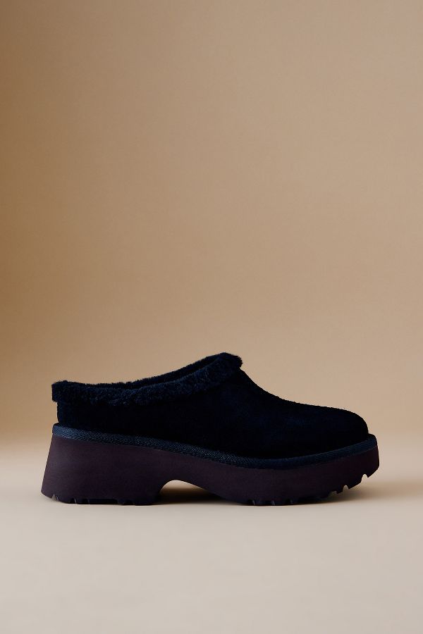 Slide View: 1: UGG New Heights Cosy Clogs