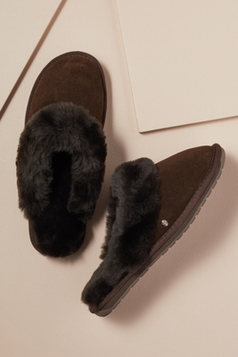 emu sheepskin slippers