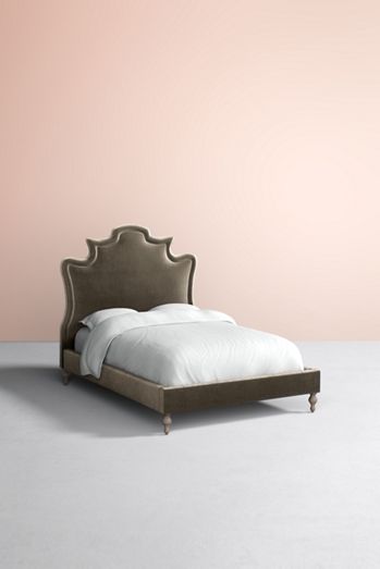 Ainsworth Bed