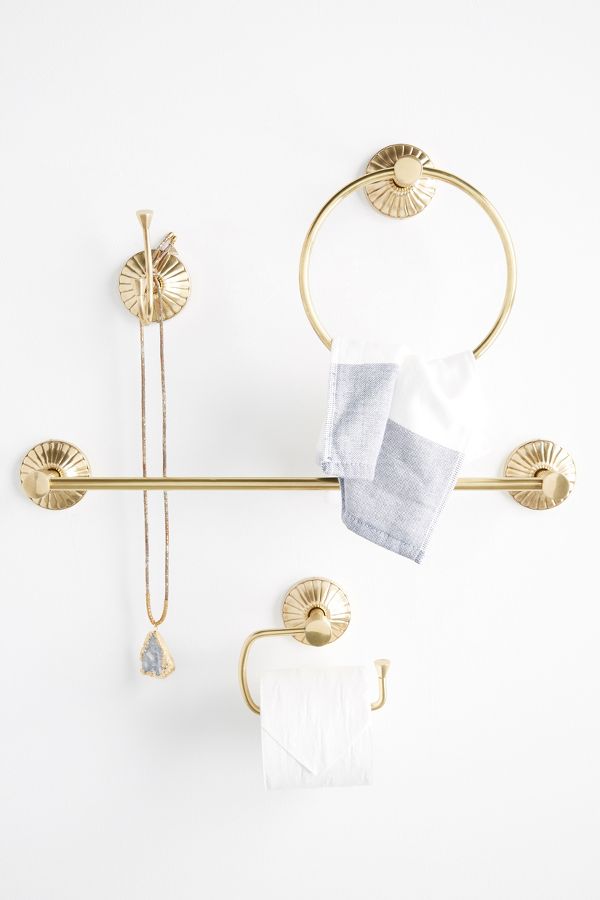 Slide View: 4: Fluted Towel Ring