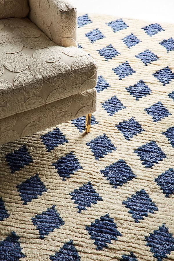 Slide View: 2: Hand-Knotted Alia Rug