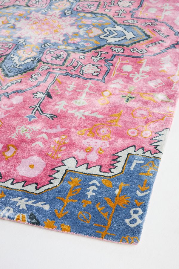 Slide View: 2: Maribelle Tufted Viscose Rug