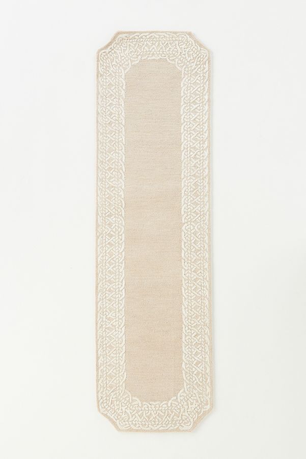 Slide View: 3: Avondale Hand-Tufted Wool-Viscose Blend Shaped Rug