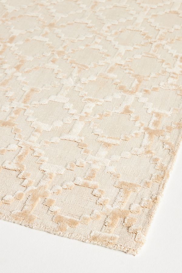 Slide View: 3: Handwoven Wool-Viscose Blend Rug