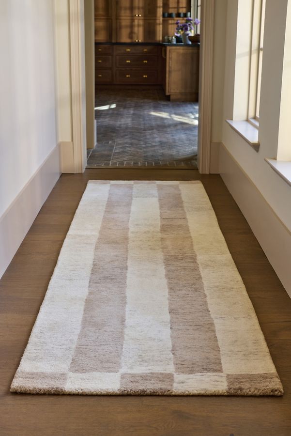 Slide View: 1: Hand-Tufted Striped Vivianna Rug