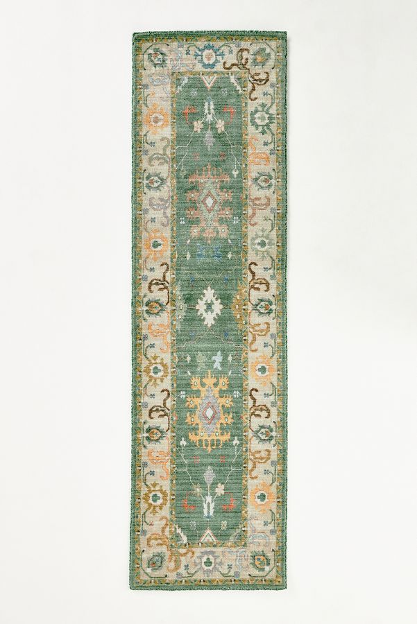 Slide View: 3: Madeira Tufted Persian-Style Printed Rug