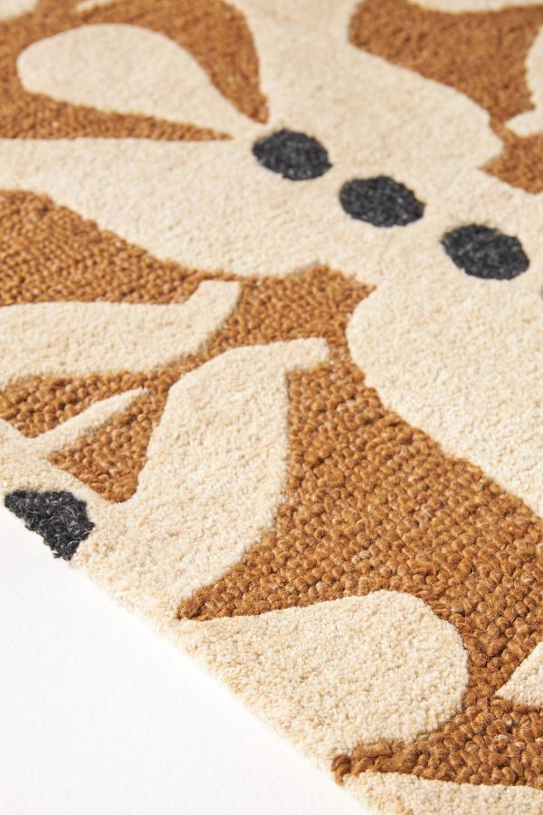 Slide View: 3: Tufted Kemala Rug