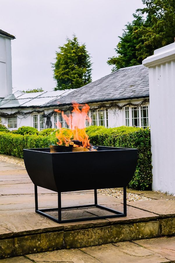 Slide View: 1: Outdoor Windermere Fire Pit, Black Iron